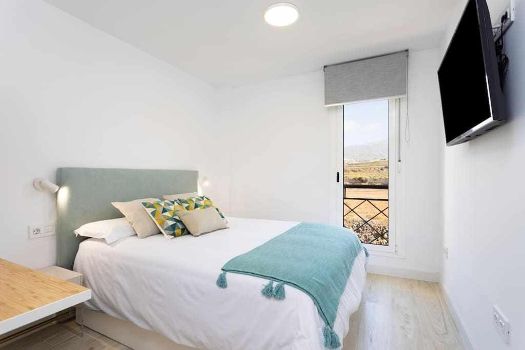 Sunnyland Apartment Arona Чо Экстерьер фото